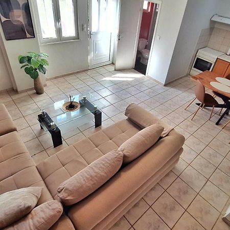 City Loft Sparta Bagian luar foto